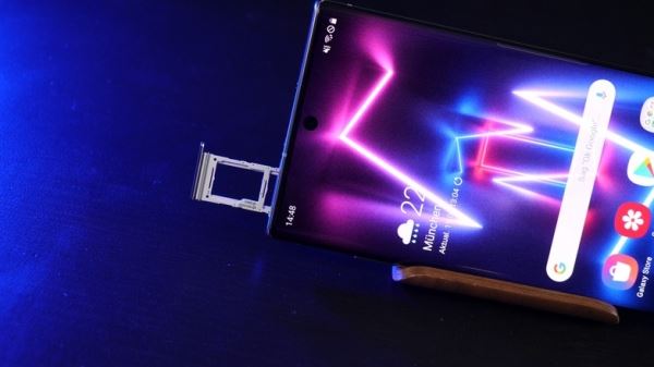 Samsung Galaxy Note 10+: крутой фаблет с умным стилусом